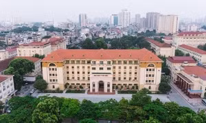 Đại học Y Hà Nội kỉ luật sinh viên phát ngôn lệch chuẩn