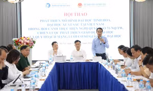 Ba trường đầu tiên đăng kí trở thành đại học tinh hoa