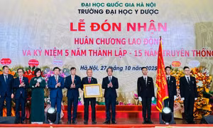Đại học Y dược, Đại học QG Hà Nội nhận Huân chương Lao động hạng Ba