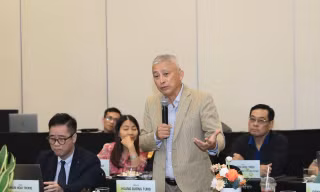 Xây dựng vùng phát thải thấp: Không chỉ là chuyện cấm xe xăng