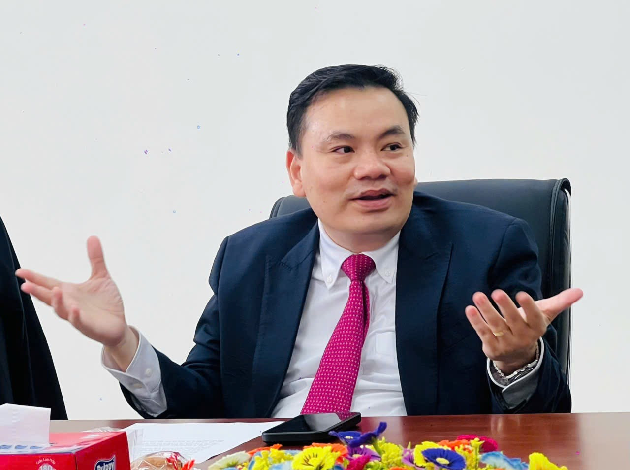 פרופסור חבר, ד img-5950.jpg