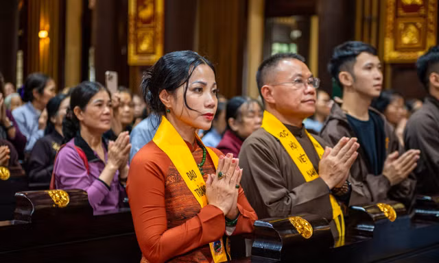 Lễ tưởng niệm 717 năm Ngày Phật hoàng Trần Nhân Tông nhập niết bàn