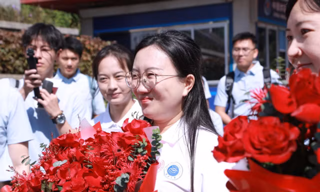 Đoàn đại biểu thanh niên Trung Quốc tham gia Hành trình đỏ nghiên cứu, học tập tại Việt Nam năm 2026