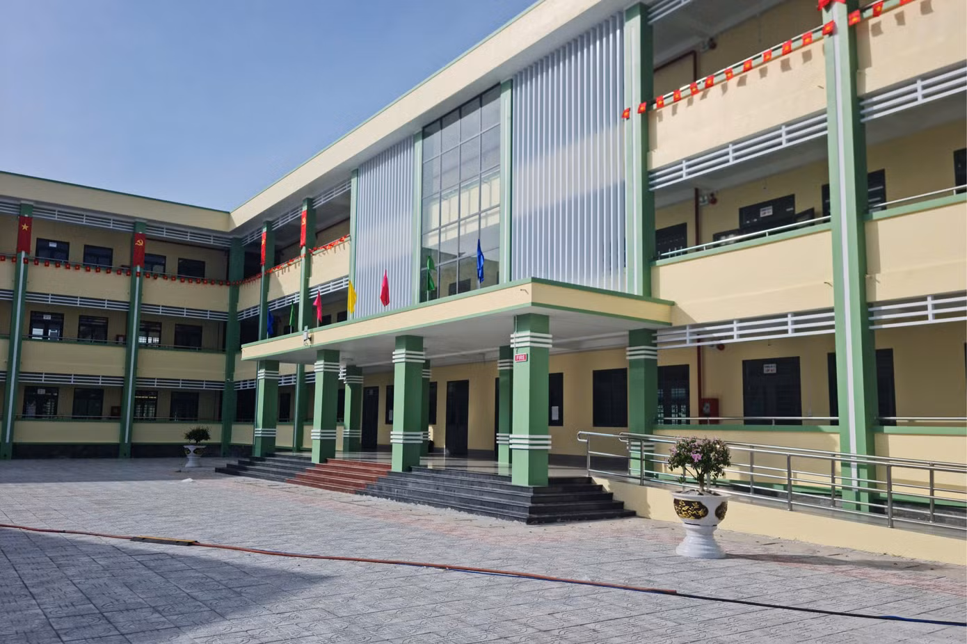 Thủ tướng Lê Minh Hưng: Muốn đất nước mạnh, cần có con người giỏi ảnh 9