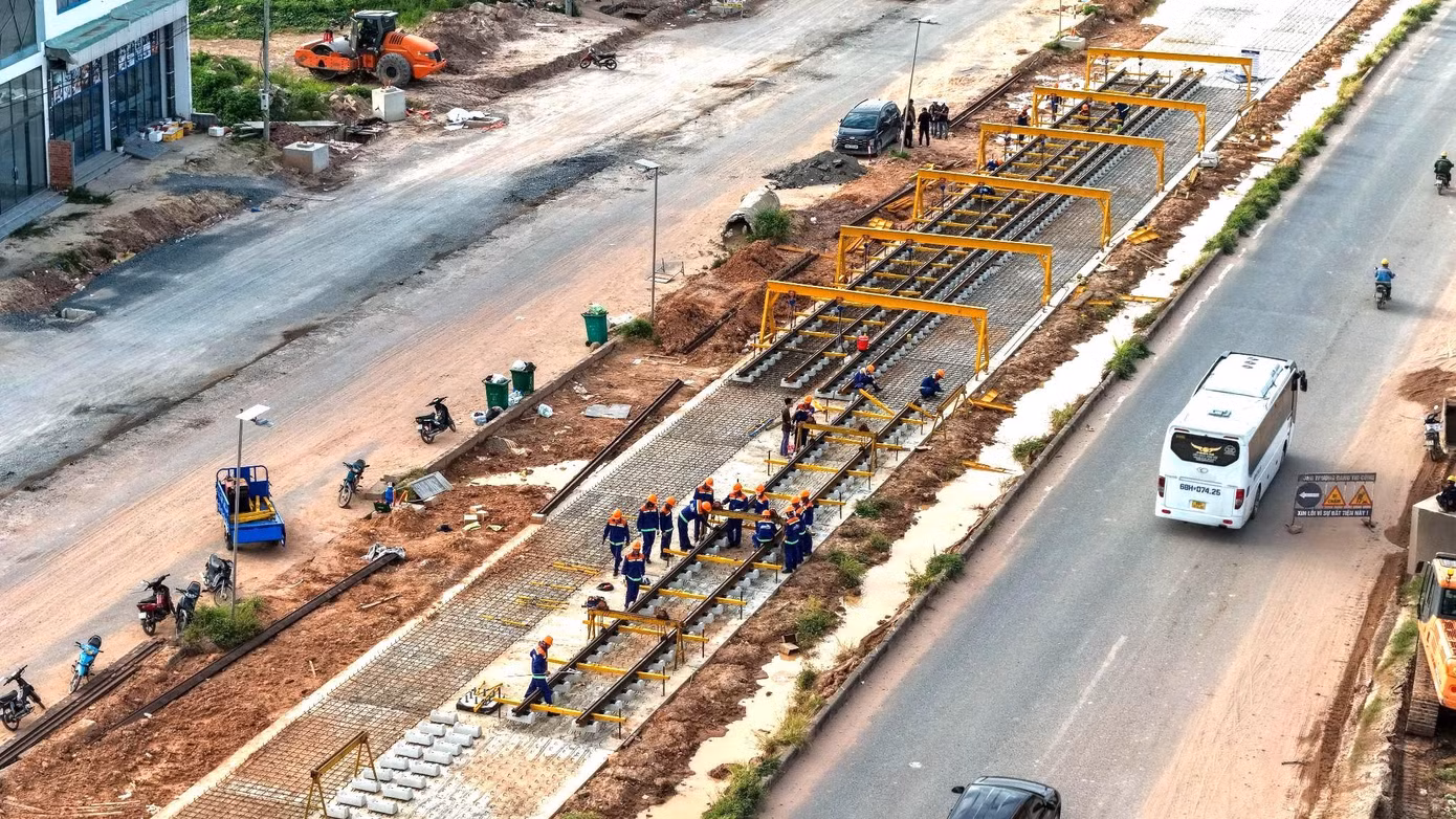 cong-truong-tuyen-lrt-phu-quoc-2777.jpg