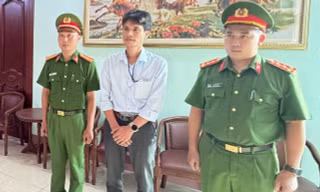 Bắt giám đốc công ty bán hơn 250 tấn phân bón giả 