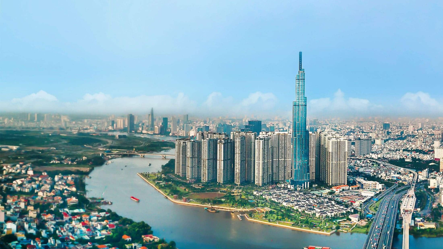Nợ vay của doanh nghiệp bất động sản tăng nhanh
