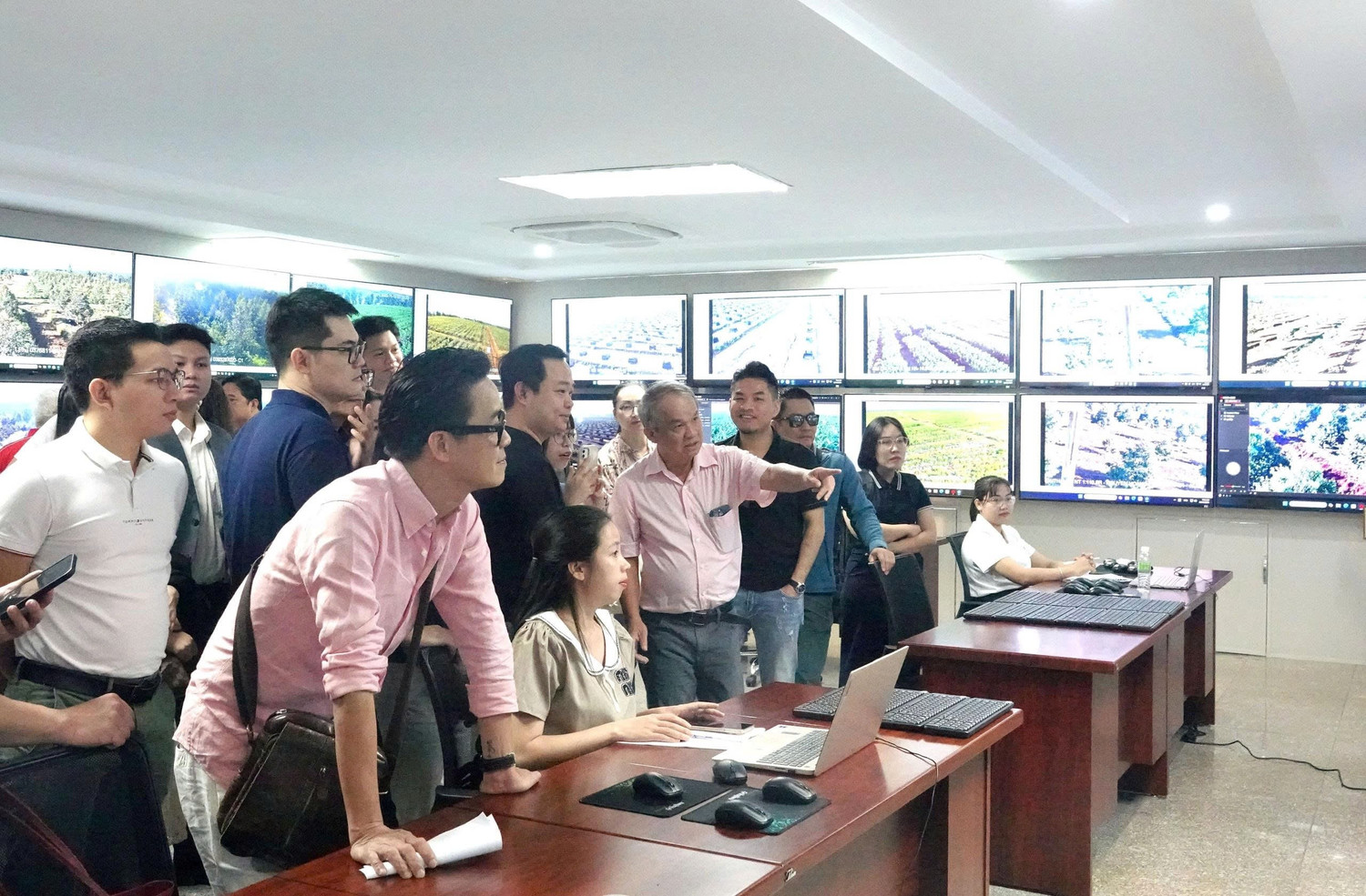 Bầu Đức nói về lúc đứng trước bờ vực phá sản