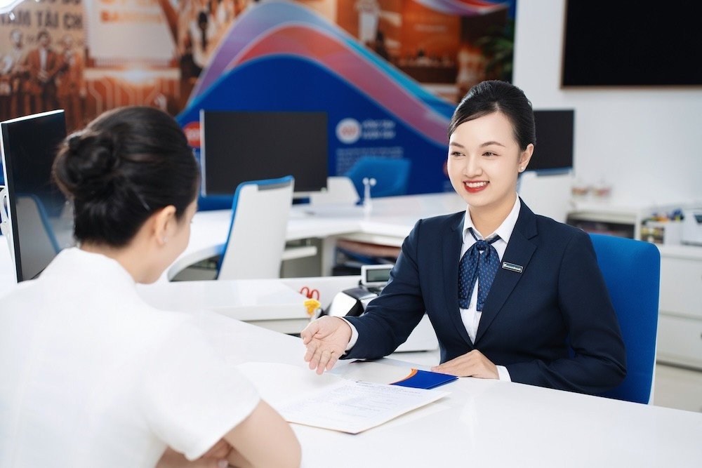 Sacombank khiến cổ đông bất ngờ