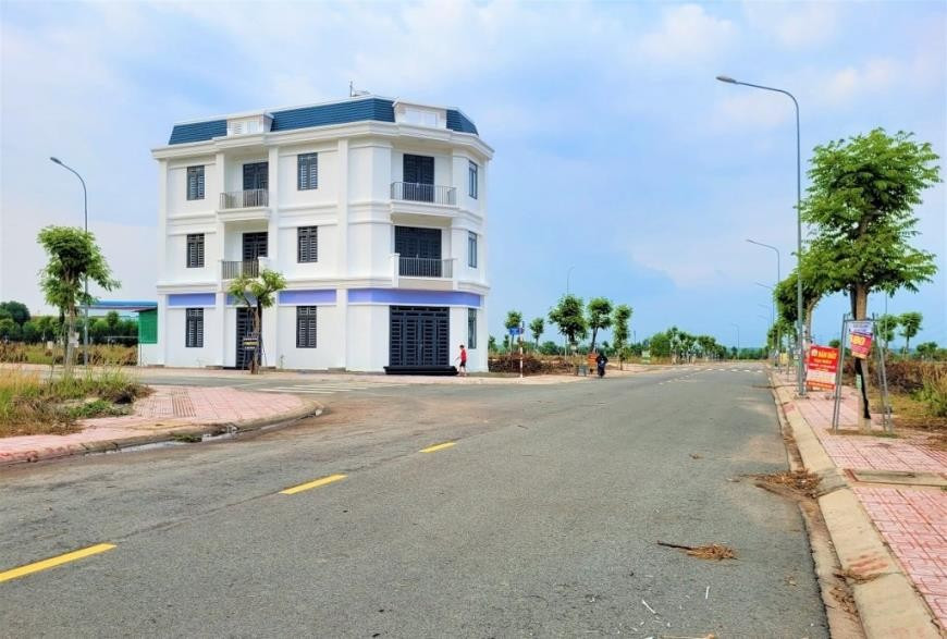 Gỡ vướng để cấp sổ cho loạt nhà phố, đất nền