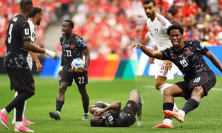 TIN NÓNG WC 2026: Canada hủy diệt Qatar 6-0 – Chấn thương kinh hoàng, 2 thẻ đỏ và mưa bàn thắng