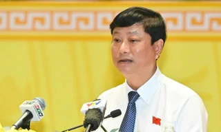 TPHCM hỗ trợ tiền cải tạo chung cư, trợ cấp cho cán bộ đi lại sau sáp nhập