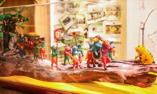 Đồ chơi trung thu truyền thống 'hồi sinh' giá tiền triệu