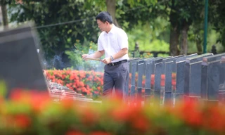 Xúc động tri ân trên tọa độ lửa anh hùng