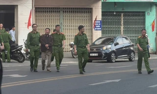 Khám xét nơi làm việc, nhà riêng Giám đốc Trung tâm Dịch vụ đấu giá Lâm Đồng