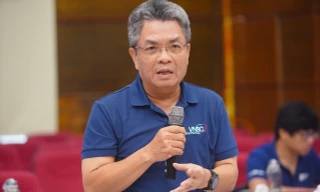 Đầu tư 6 tỉ cho một thạc sĩ chế tạo vệ tinh, về nước lương chỉ 8 triệu đồng