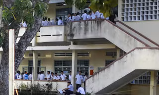 Gia Lai yêu cầu chấn chỉnh việc đôn tiết học nhằm kéo dài kỳ nghỉ lễ lên 9 ngày