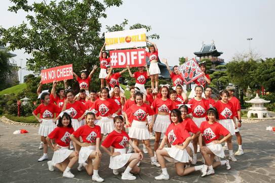 Công viên Sun World náo nhiệt trong vòng bán kết Flashmob