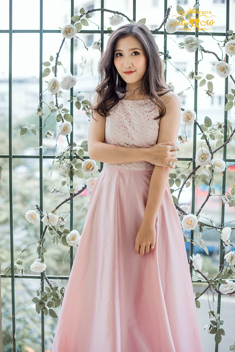 Lộ diện các cặp đôi sinh viên hot nhất ĐHQG Hà Nội