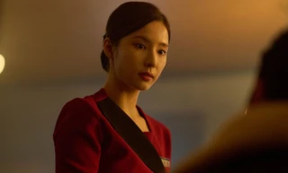 'Nữ thần mặt mộc' trở lại màn ảnh rộng sau 12 năm, khiến cõi mạng 'chao đảo' 