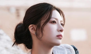 Go Yoon Jung: Từ 'thiên tài nhan sắc' trở thành 'người đáng tin cậy'