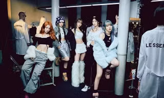 LE SSERAFIM sẽ trở lại vào tháng Tư