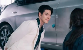 Sự xuất hiện bất ngờ của Kim Woo Bin tại Seongsu-dong khiến người hâm mộ phấn khích