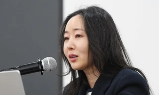 Bước đi chiến lược từ bỏ 25,6 tỷ won của Min Hee Jin