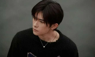 Dịch Dương Thiên Tỉ: 'Hãy cho những ai dám khác biệt một cơ hội dù họ chưa hoàn hảo'