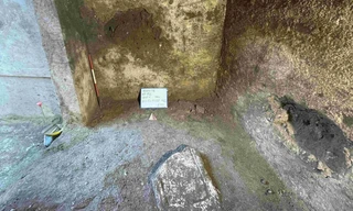 Thi công hệ thống thoát nước vô tình phát hiện ngôi mộ cổ 2300 tuổi khiến ai cũng 'sốc'