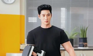 Ahn Bo Hyun quyên góp 100 triệu won giúp trẻ em mù lòa dịp Giáng sinh