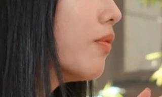 'Running Man' đối mặt với làn sóng chỉ trích dữ dội vì để một nữ diễn viên tham gia trò chơi quấy rối tình dục