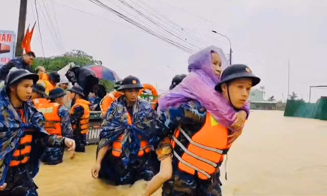 Khánh Hòa: Chuyển hơn 215,5 tỷ đồng kinh phí hỗ trợ người dân bị thiệt hại do mưa lũ
