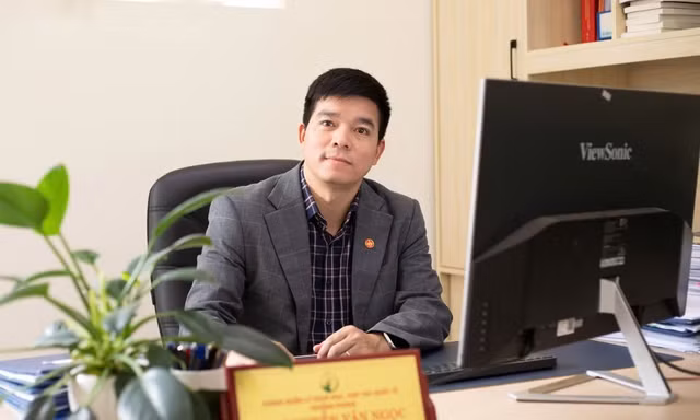 PGS. TS. Nguyễn Văn Ngọc – Phó Hiệu trưởng Trường Đại học Đà Lạt tham gia ứng cử đại biểu Quốc hội khóa XVI