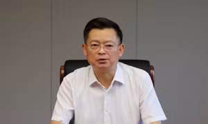 Thêm một quan chức ngành công nghiệp quốc phòng Trung Quốc 'ngã ngựa'