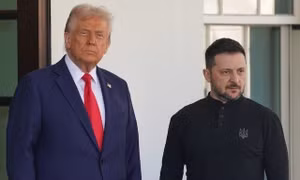 Tổng thống Mỹ Trump và Tổng thống Ukraine Zelensky xem xét 'siêu thỏa thuận' trao đổi vũ khí