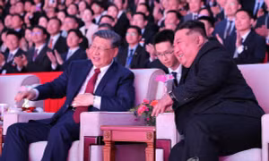 Chủ tịch Trung Quốc dự tiệc chiêu đãi, xem ca nhạc cùng Chủ tịch Triều Tiên