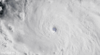 Các nhà nghiên cứu cảnh báo những cơn bão lớn có thể trở thành điều bình thường nếu chúng ta không có hành động can thiệp.