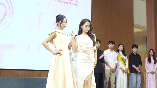 Màn catwalk khuấy động buổi tuyển sinh Hoa hậu Việt Nam 2026