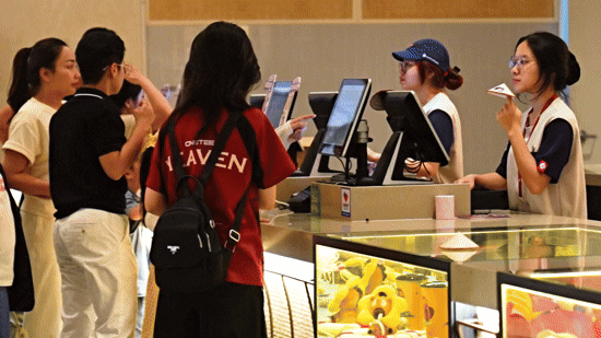 Xem gì ngoài rạp?