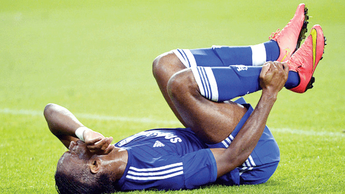 Drogba gặp chấn thương ngay khi vừa trở lại. Chelsea	Ảnh: EPA
