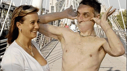 Siêu nhân bí ẩn... do đột biến ảnh 1