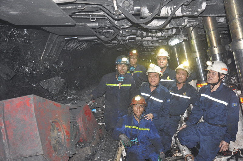 Cơ giới hóa – Giải pháp chiến lược cho TKV phát triển bền vững