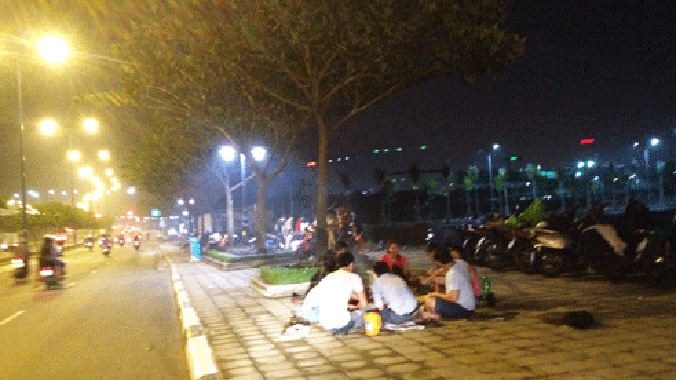 Chơi đêm trên đại lộ nghìn tỷ