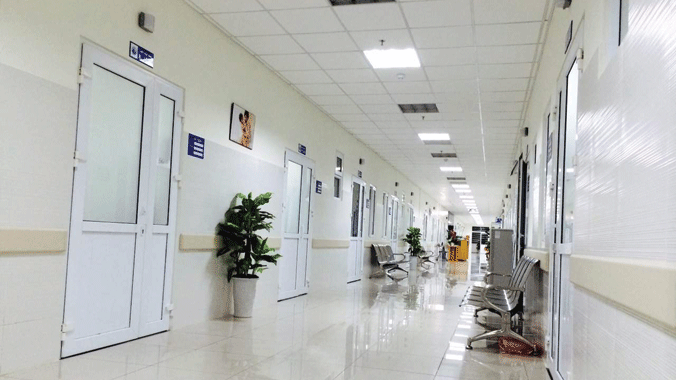  Nhiều bệnh viện tư vắng vẻ dù được đầu tư xây dựng khang trang. Ảnh: P.V