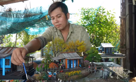 Bỏ phố về quê làm mô hình nhà miền Tây, thu gần nửa tỉ mỗi năm