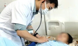 Viêm màng não do não mô cầu diễn biến phức tạp