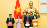 Phó Chủ nhiệm và 2 đại biểu Quốc hội chuyên trách nghỉ hưu trước tuổi