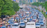Thủ tướng: Không để ùn tắc kéo dài trên các tuyến đường vào trung tâm Hà Nội và TPHCM 