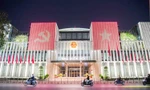 Nhà Quốc hội mở cửa cho nhân dân vào tham quan, chụp ảnh dịp Quốc khánh